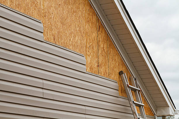 Professional Wood Siding technician working in Newnan, GA